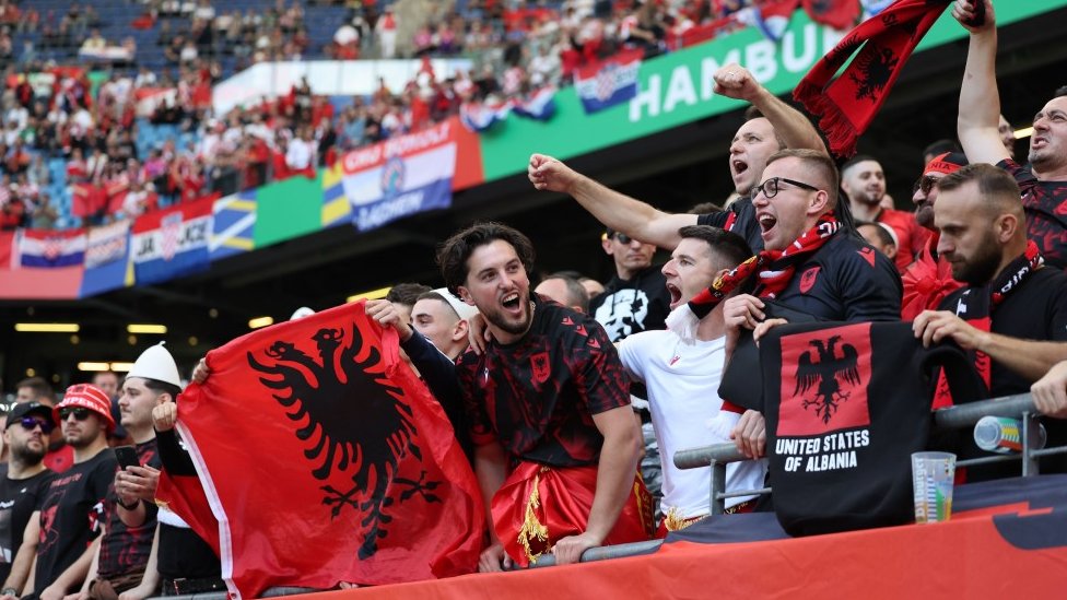 albanija, albanski navijači