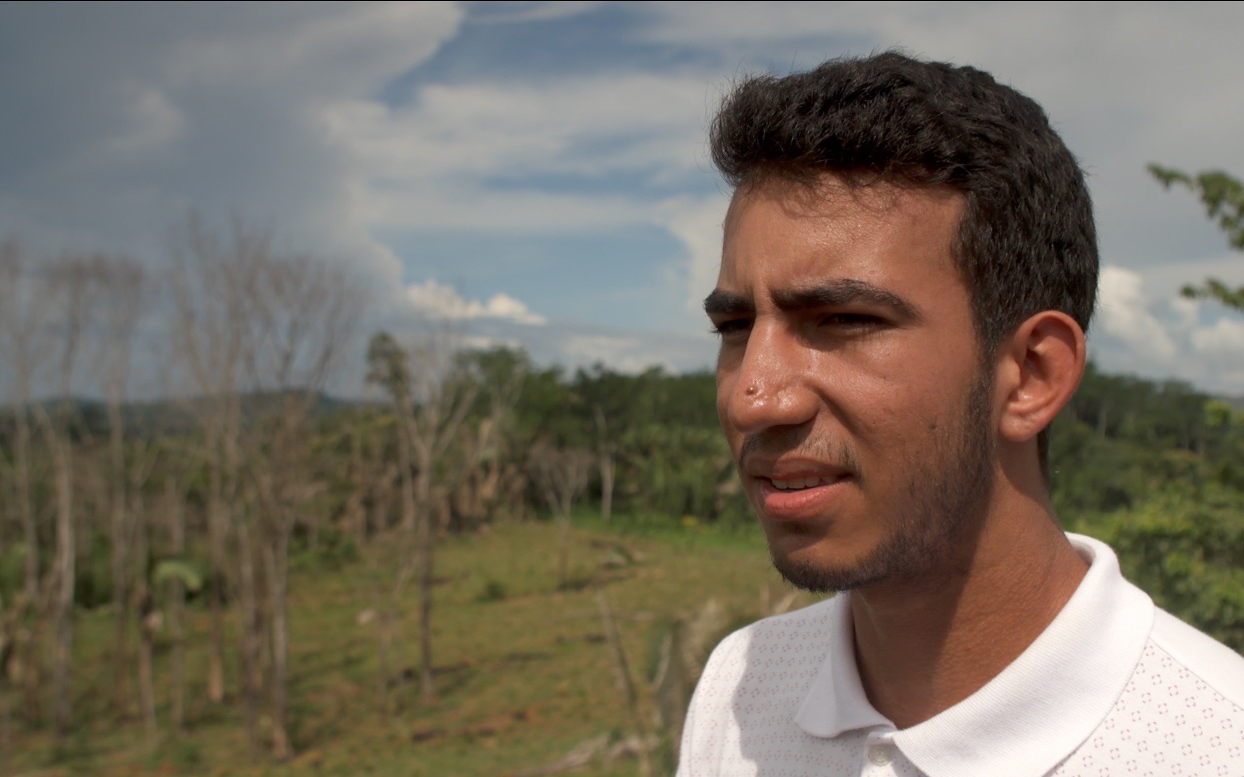 Perkebunan keluarga Gustavo dilanda kebakaran yang terjadi secara ilegal Agustus lalu
