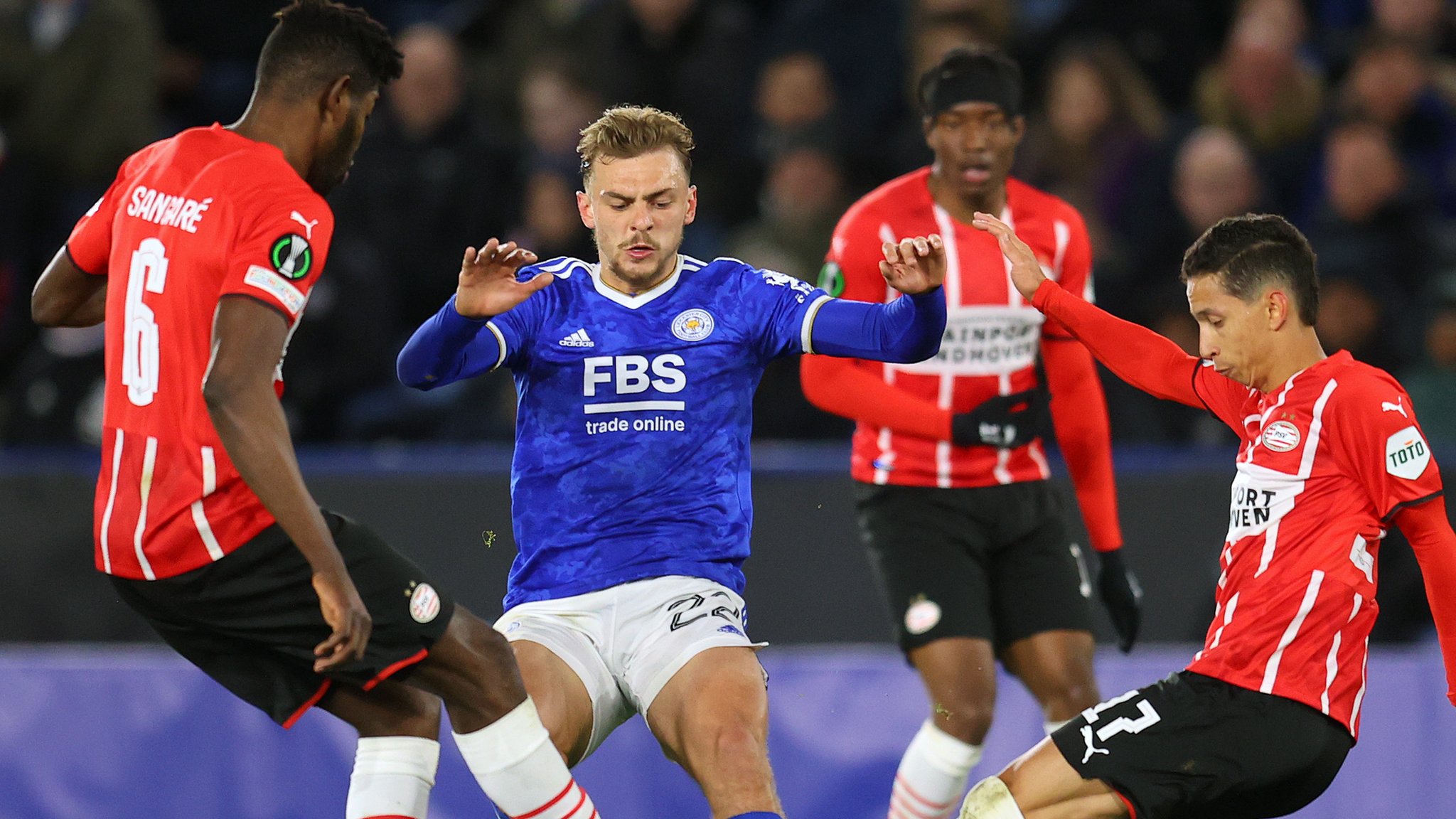 Leicester City 0-0 PSV Eindhoven: Mario Gotze and Harvey Barnes come close in goalless first leg