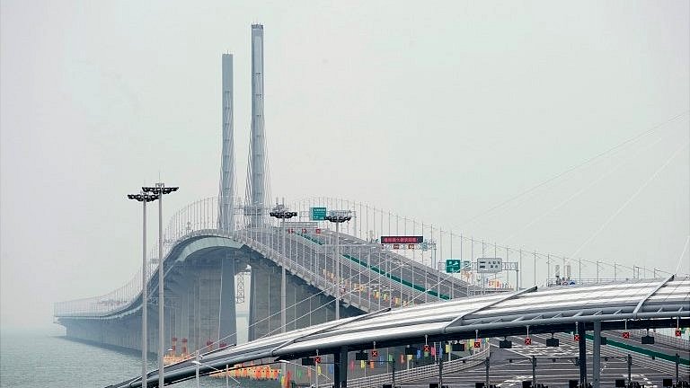 World's longest sea crossing: Hong Kong-Zhuhai bridge opens