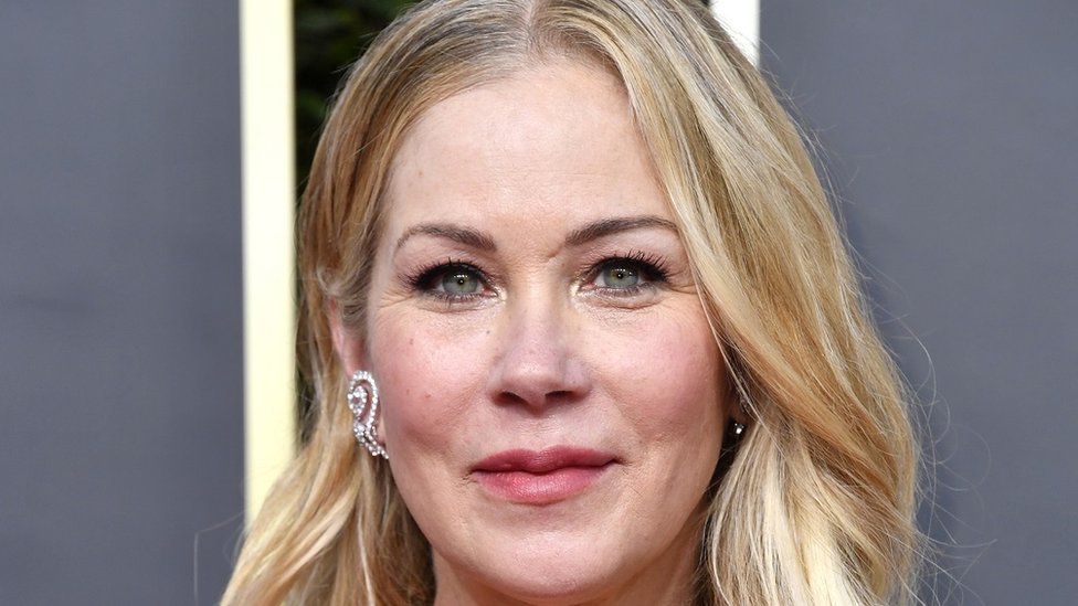 Brunette Teen Girl Getting - Christina Applegate: US actress reveals MS diagnosis - BBC News