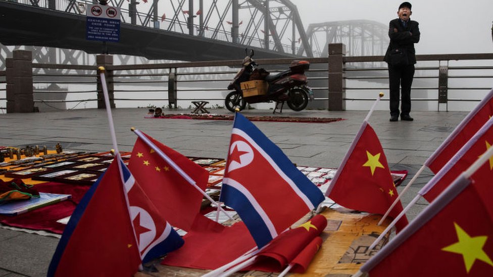 China es el principal aliado político, económico y militar de Corea del Norte desde mediados del pasado siglo. corea