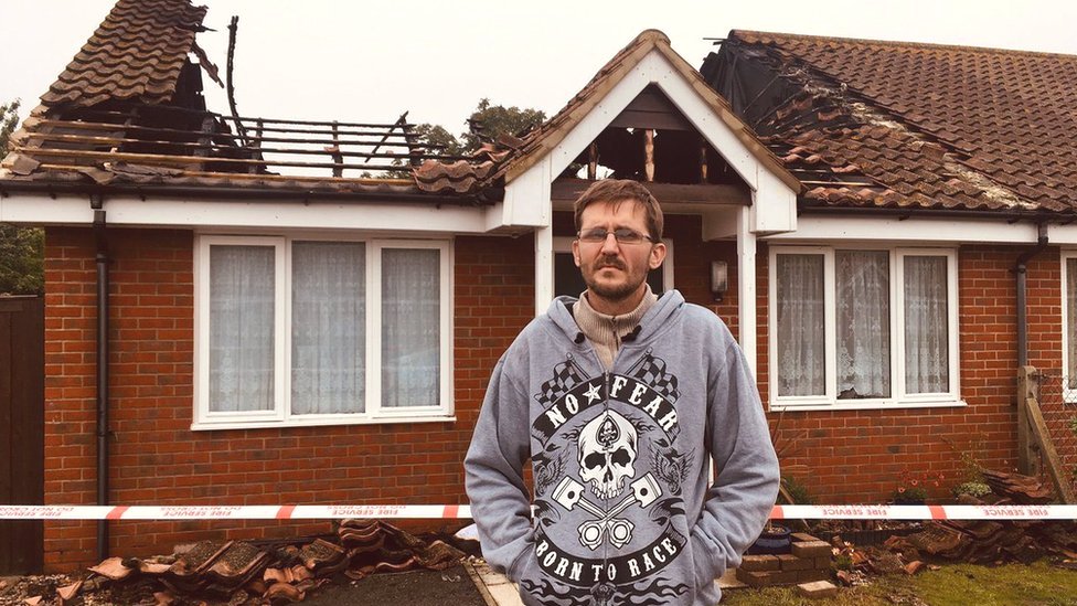 Lightning strike fire destroys Shotley bungalow roof - BBC News