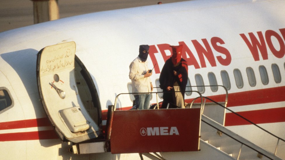 Рейс 847 авиакомпании TWA из Афин в Рим был угнан