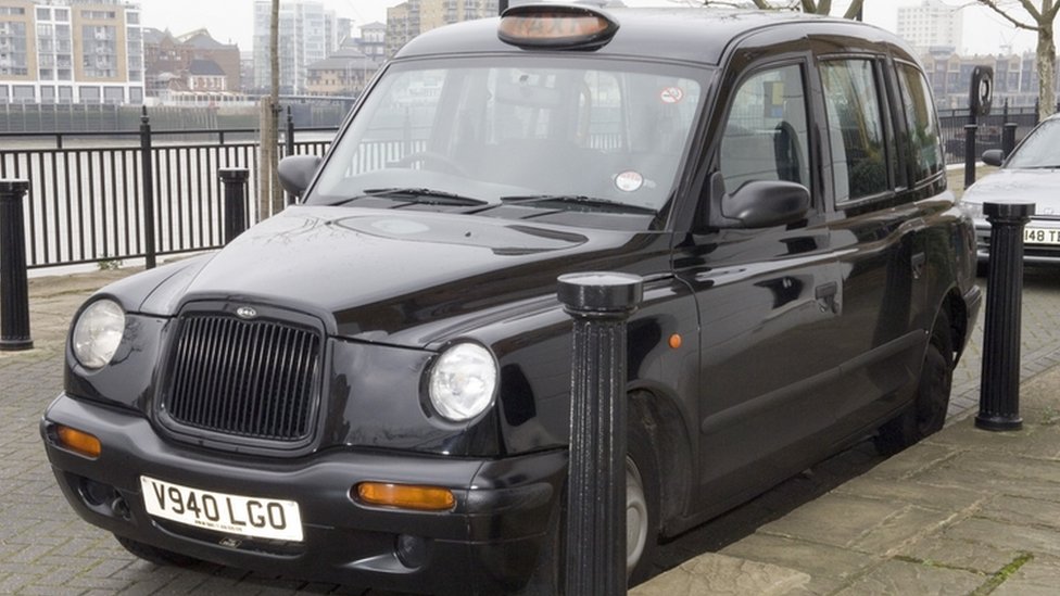 Черное такси, которое Уорбойз использовал в своих атаках