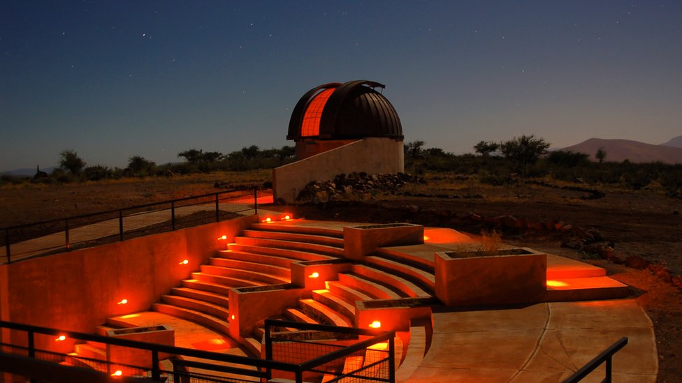 Observatorio Cruz del Sur, cerro El Peralito, Chile