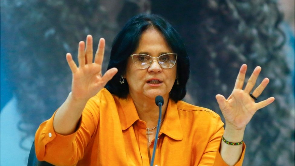 Damares Alves, ministra de la Mujer, la Familia y los Derechos Humanos de Brasil.