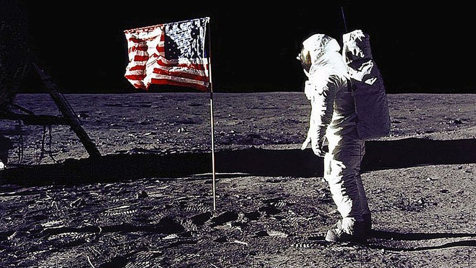 Misión lunar del Apollo 11