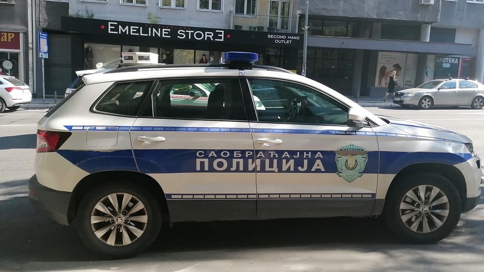 policija