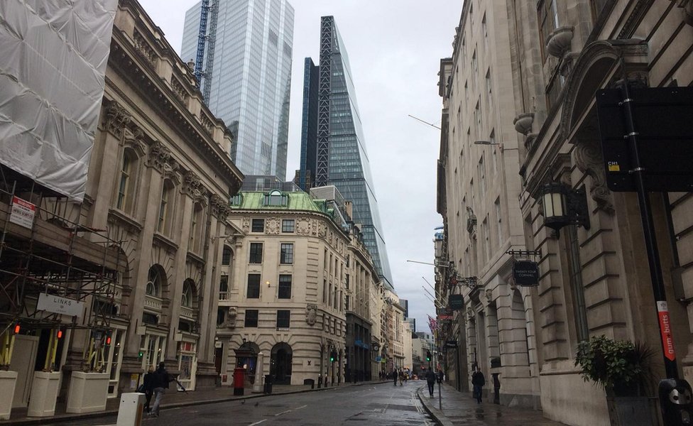 Пустая лондонская улица