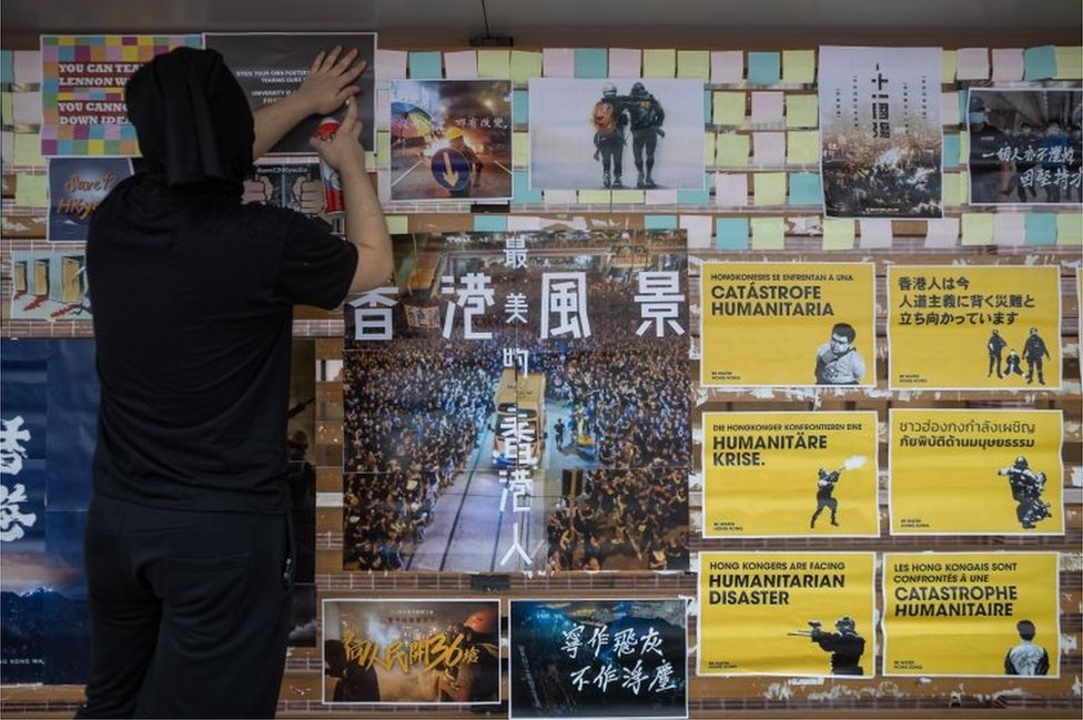 University of Hong Kong students take part in rebuilding a "Lennon Wall" on the campus in Hong Kong, China, 29 September 2020.