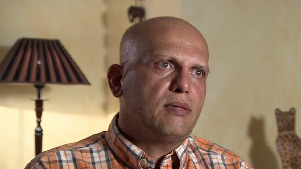 مازيار إبراهيمي يقول إنه تعرض للتعذيب 40 يوما وليلة