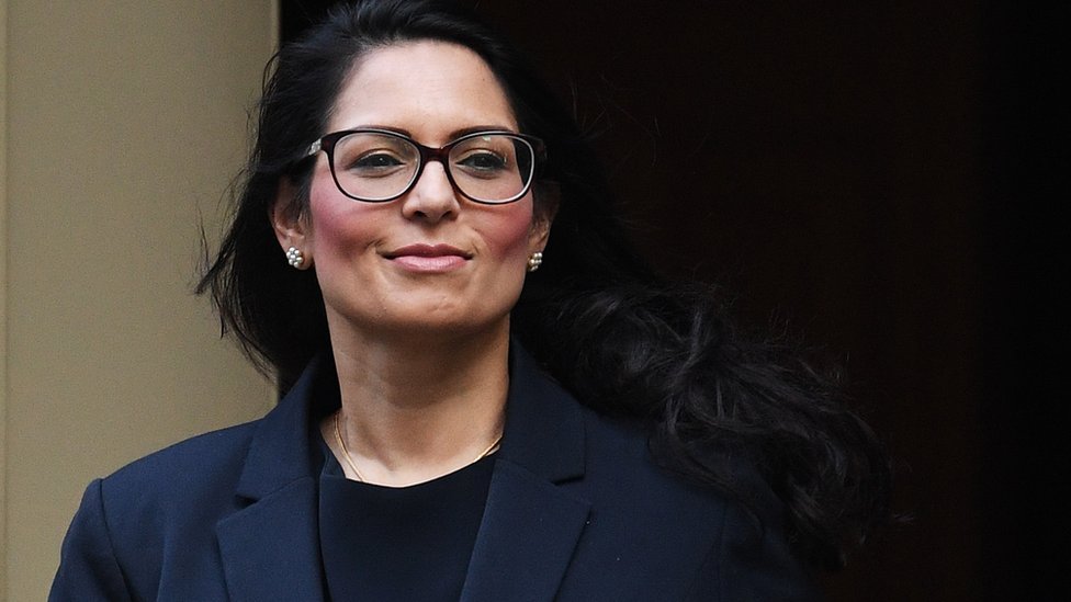 İngiltere İçişleri Bakanı Priti Patel