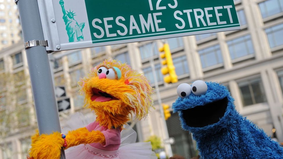 Sesame Street: The children's show is 50! - CBBC Newsround