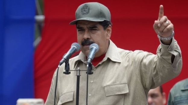 El presidente de Venezuela, Nicolás Maduro, anunció un alza salarial en honor al Primero de Mayo Nicolás Maduro habla en un acto el 17 de abril de 2017