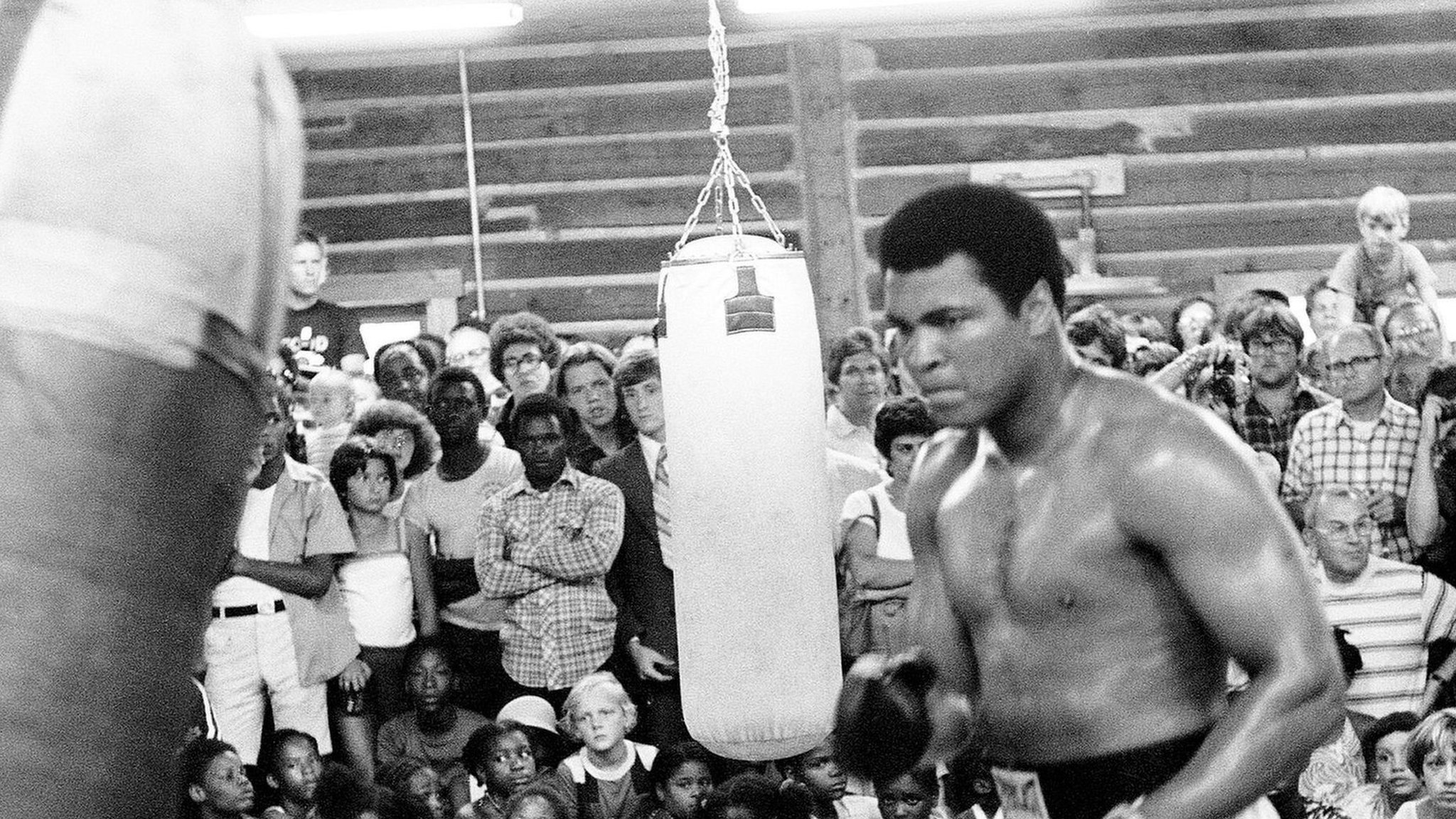 Muhammad Ali, 'The Greatest' champion in sports, dies at 74