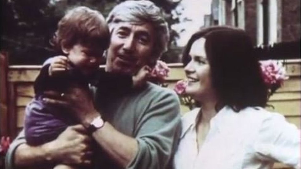 Georgi Markov con su familia
