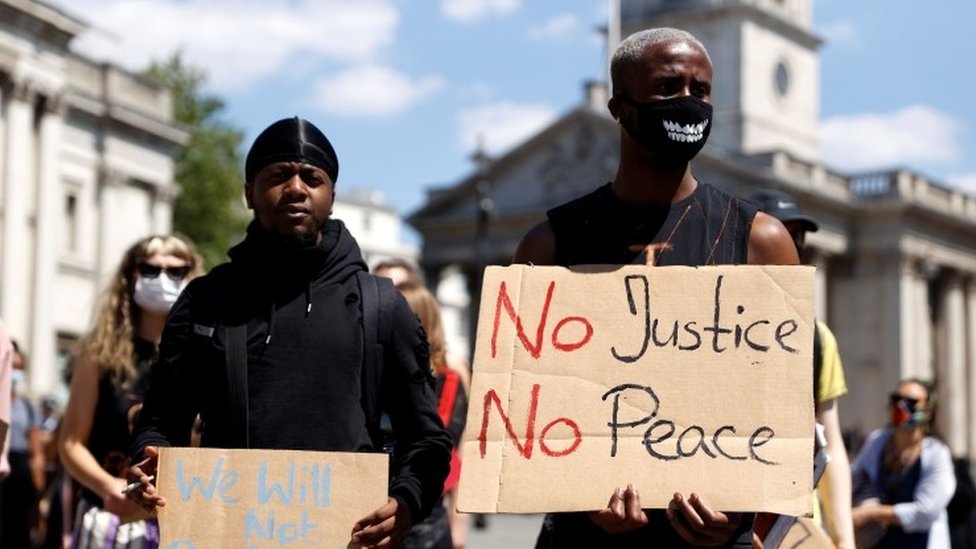 Акция протеста Black Lives Matter на Трафальгарской площади