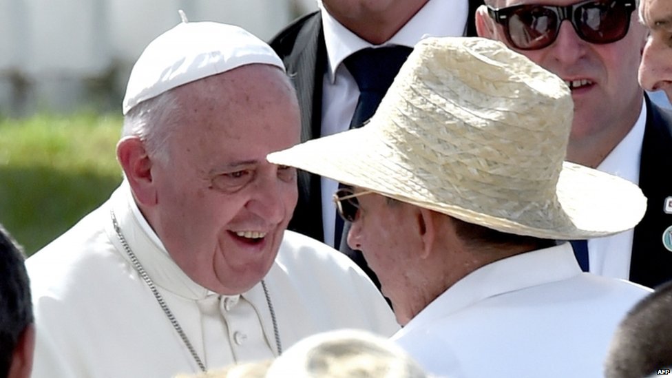 Bbc News - Pope Francis Praises Cuba Church At Holguin Mass