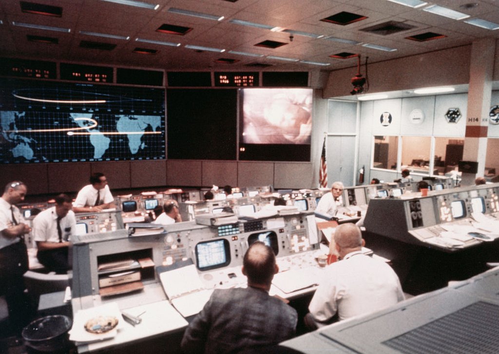 Sala de control del centro espacial de Houston
