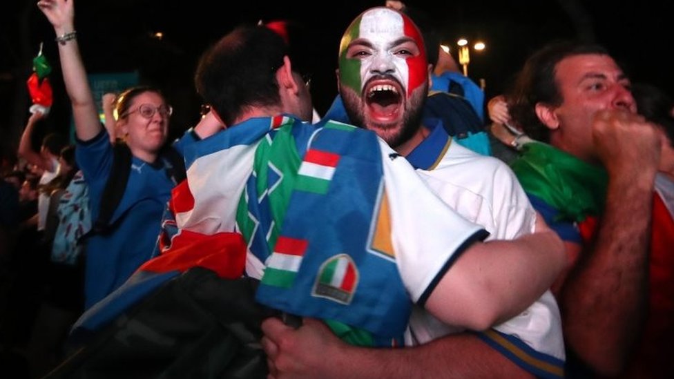 Italian football fans celebrate in Rome. Photo: 11 July 2021