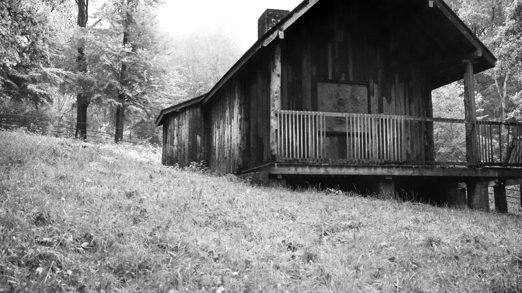 BBC Local Live Beds, Herts & Bucks on Friday, 22 January 2016. BBC News