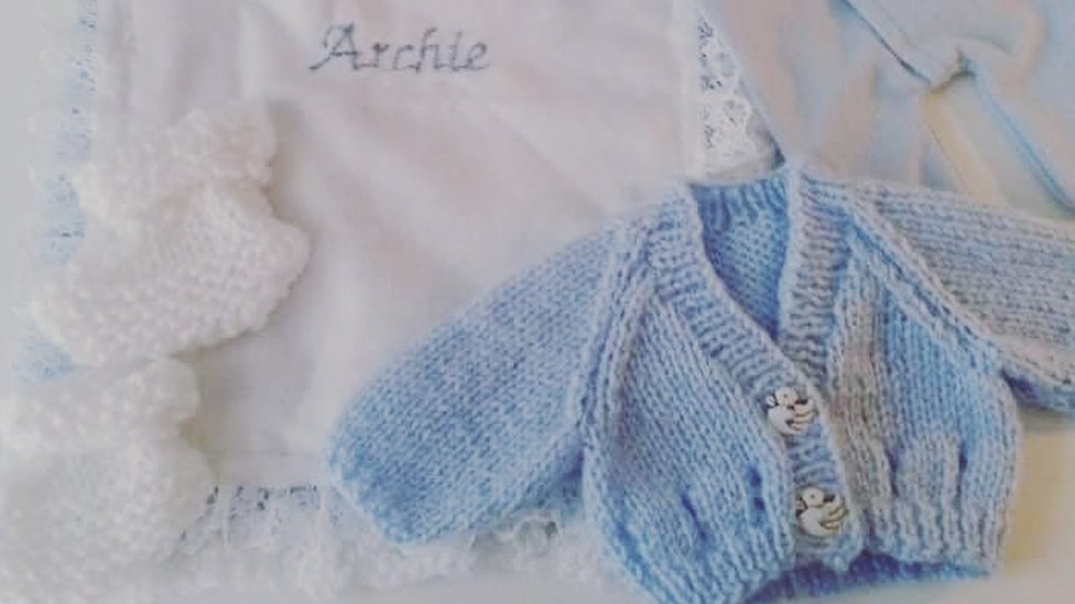 baby knitted outfits uk