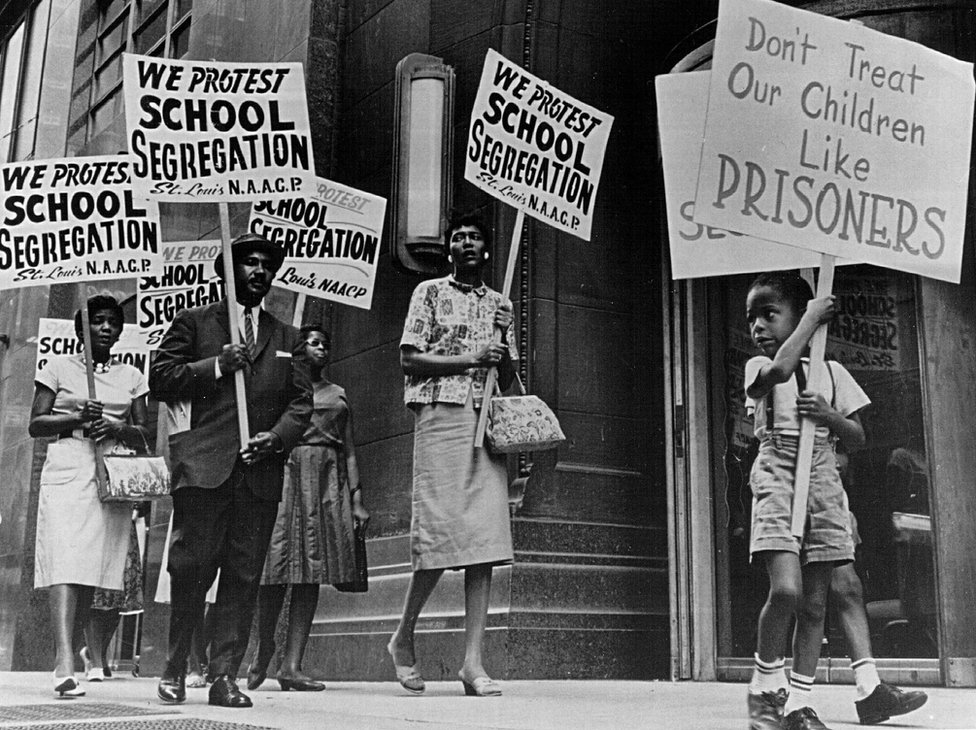 Протест против сегрегации в школах в 1963 году