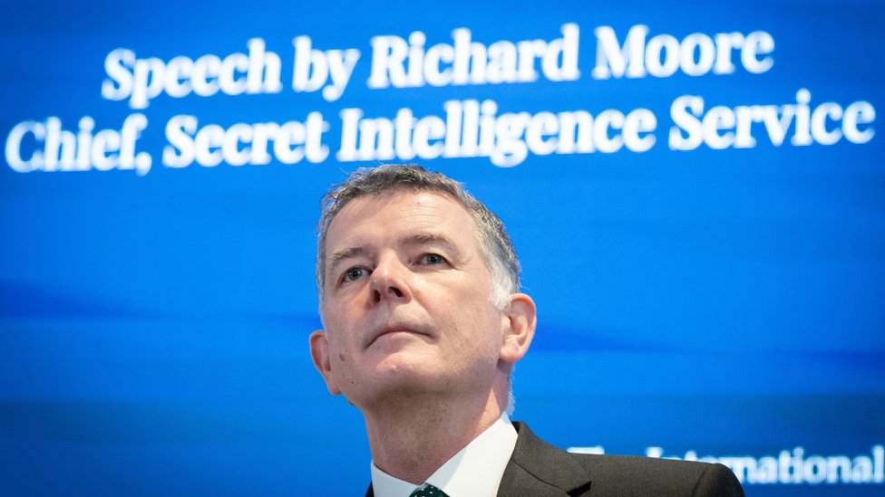 英國軍情六處MI6處長里查德·摩爾（Richard Moore）11月30日在倫敦的國際戰略研究所（the International Institute for Strategic Studies）講話
