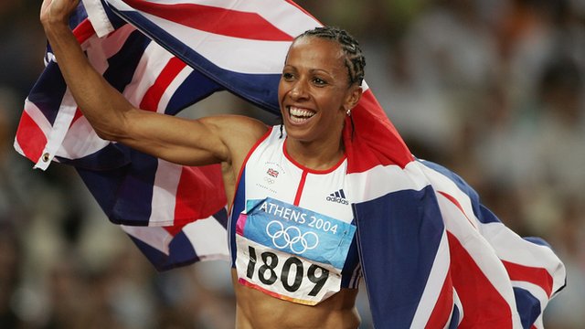 Kelly Holmes of Great Britain celebrates after winning gold at the Athens 2004 Summer Olympic Games