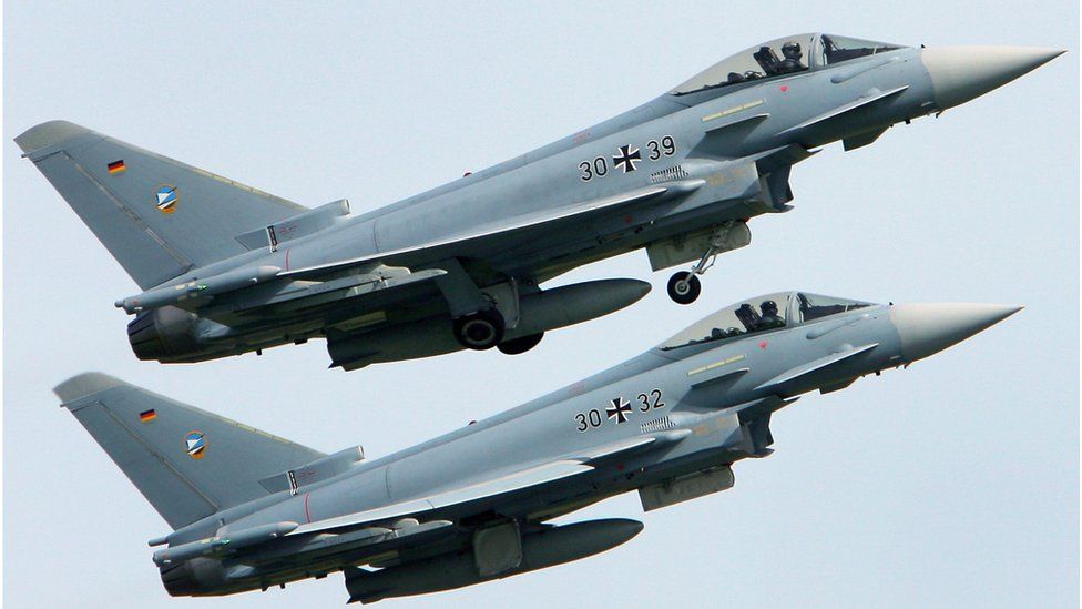 據估計在2035-40年，法國的陣風戰鬥機，德國的颱風，和西班牙的F-18大黃蜂戰鬥機將由新一代飛機替代（圖為德國的颱風戰機）