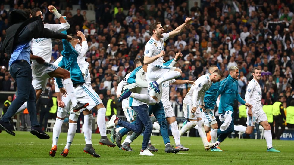 Los jugadores del Real Madrid celebran su pase a la final