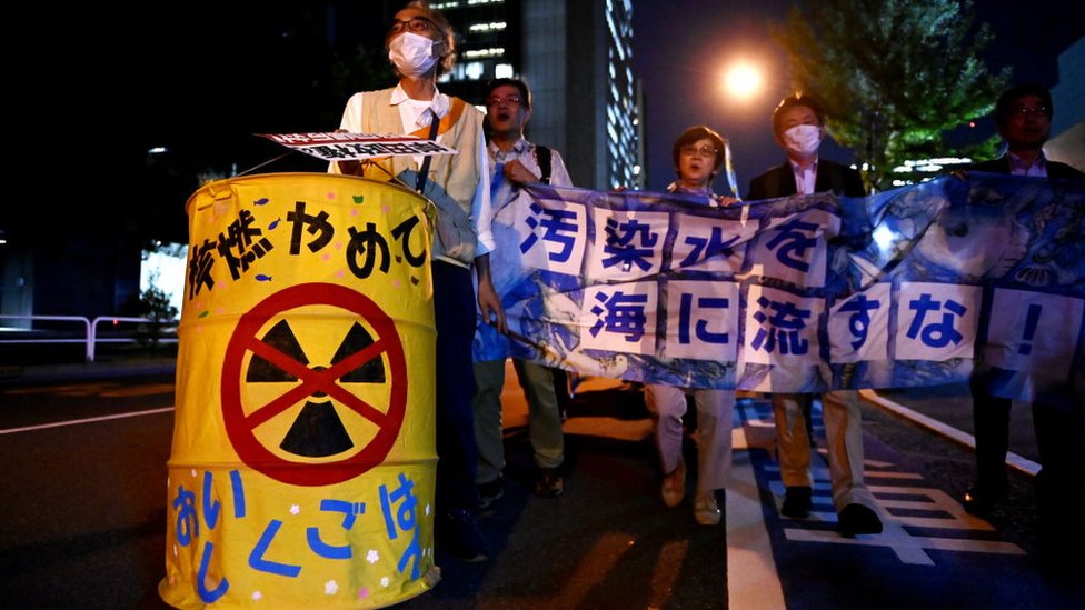 Fukushima nuclear disaster: UN watchdog approves plan for water release