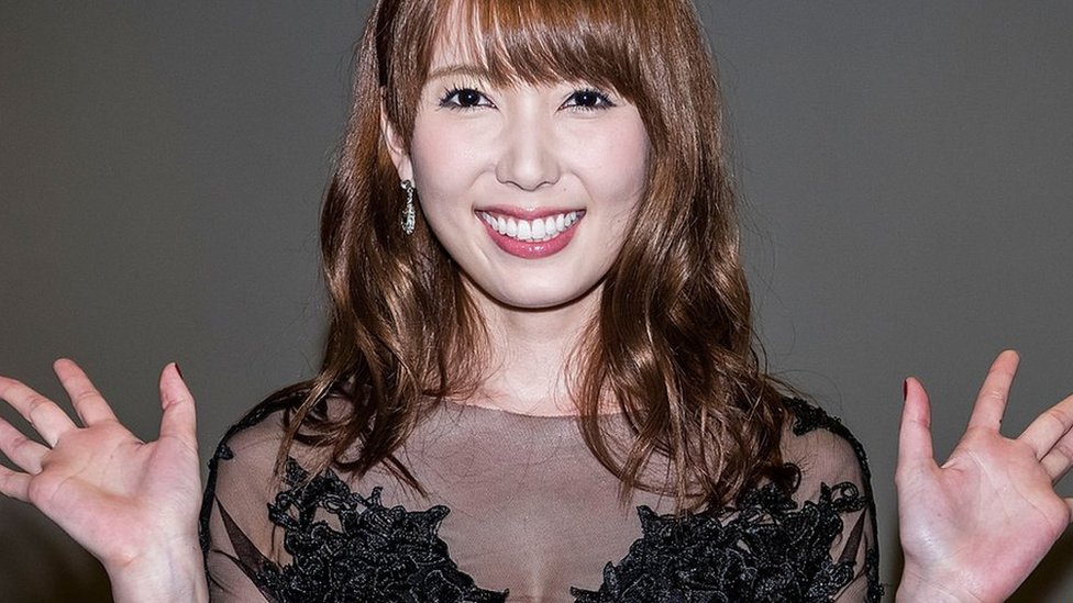 Japanese Porn Stars Galleries - Taiwan metro cards to show Japan porn star Yui Hatano - BBC News