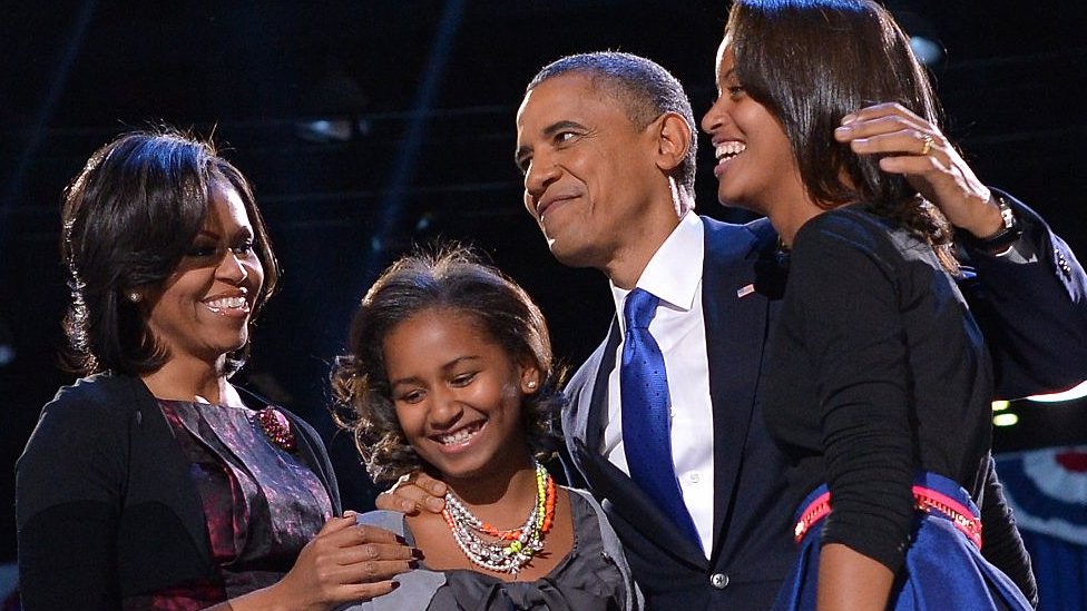 Las imágenes de los años en la Casa Blanca de Malia y Sasha, las hijas de  Barack y Michelle Obama - BBC News Mundo