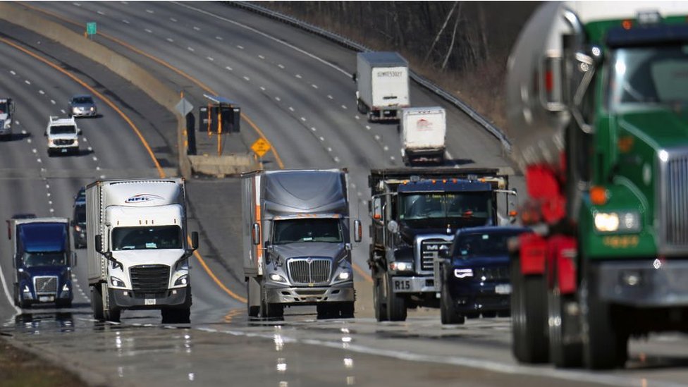 Truk di Massachusetts, Amerika Serikat, virus corona