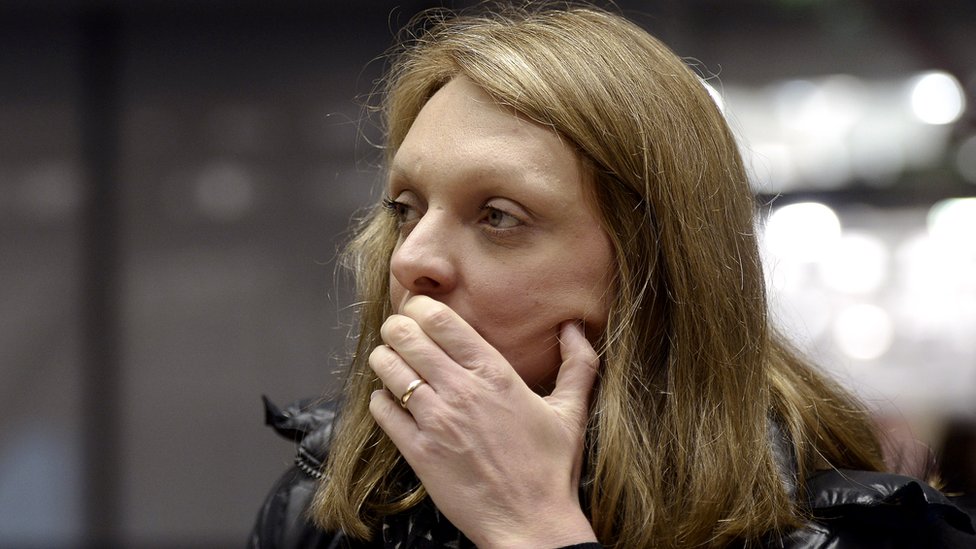 Рэйчел Ламберт ожидает слушания по делу ее мужа Винсента в Европейском суде по правам человека в Страсбурге на востоке Франции, 7 января 2015 г.