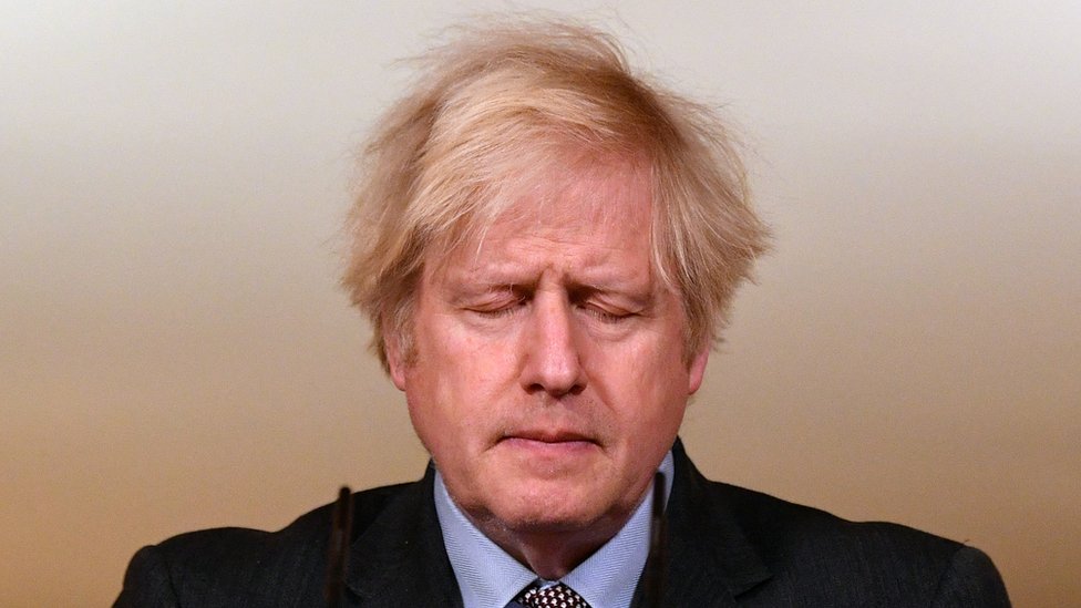 Boris Johnson can kayıplarıyla ilgili hükümetin attığı adımlarda 'sorumluluğu üstlendiğini' söyledi.