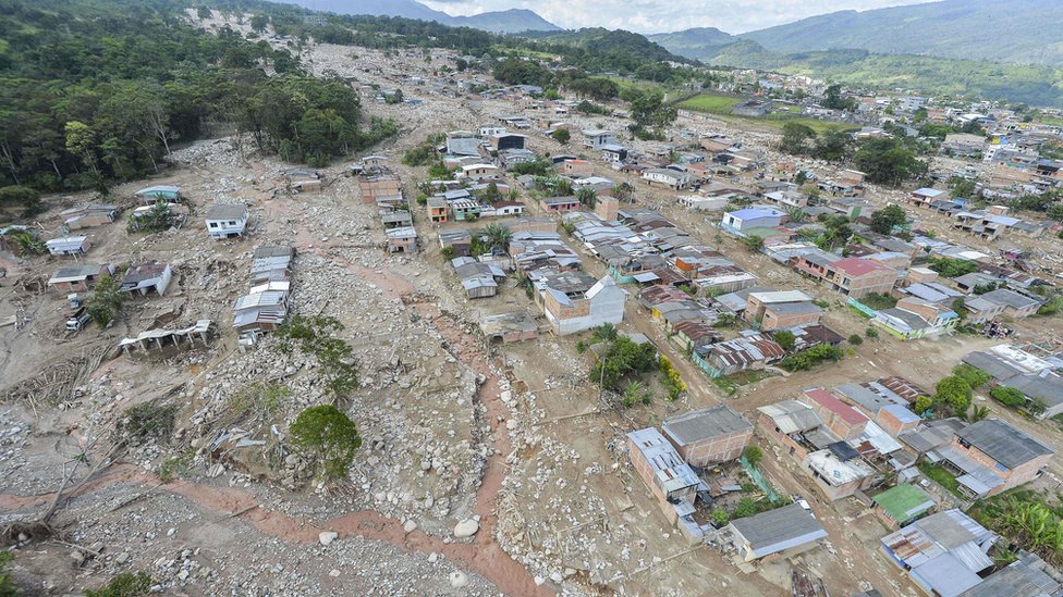 Imagen satelital del deslave.