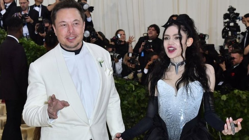 Elon Musk y Grimes