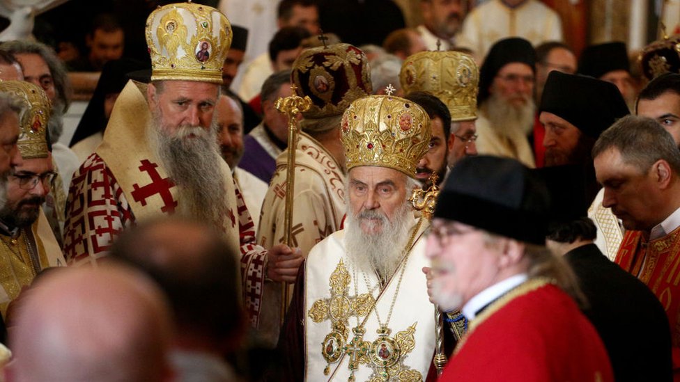 Сербский патриарх Ириней во время отпевания митрополита Амфилохия Радовича 1 ноября 2020 года