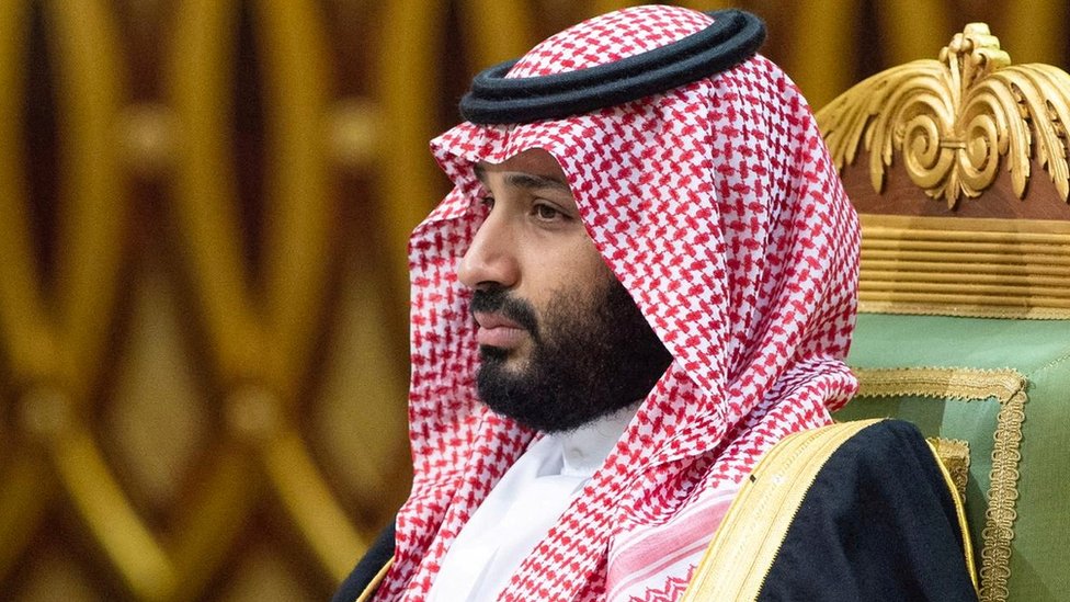 القمة الخليجية في الرياض: ما بين نتائج "استثنائية" وطموحات وإصلاحات منتظرة - صحف عربية 2 ولي عهد السعودية الأمير محمد بن سلمان