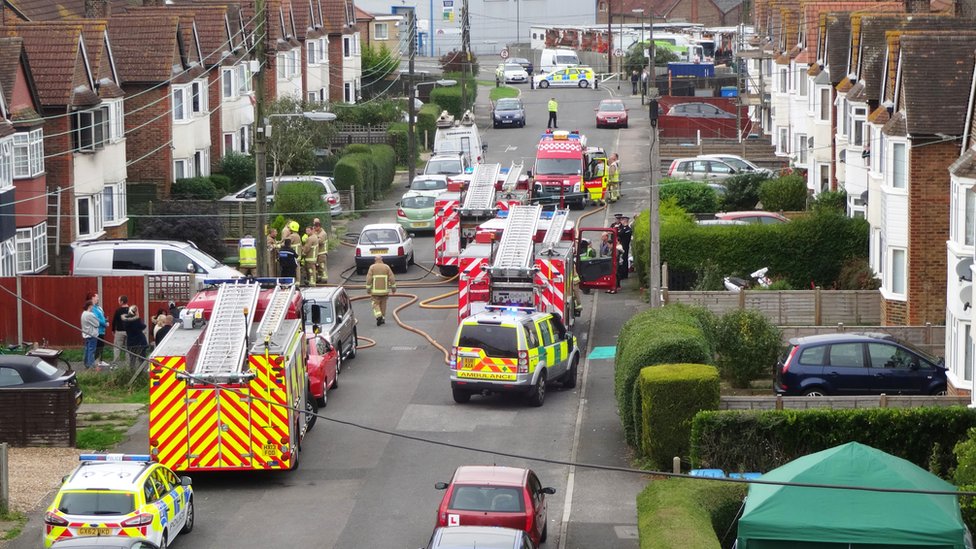 Fatal Littlehampton house fire 'caused by smoking' - BBC News