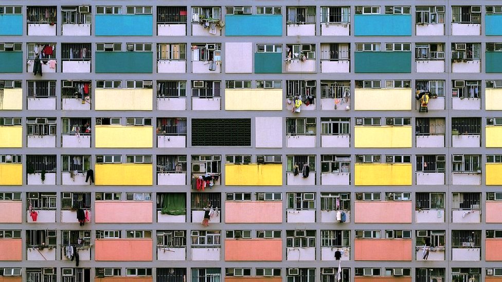 Michael Wolf HONG KONG INSIDE OUTSIDE 香港 MICHAEL WOLF: Hong Kong - Inside/Outside DELUXE Edition Book