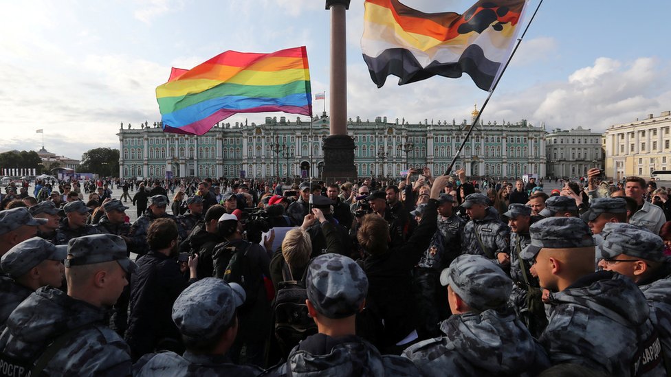 Protest LGBT aktivista u Sankt Peterburgu 2019. godine