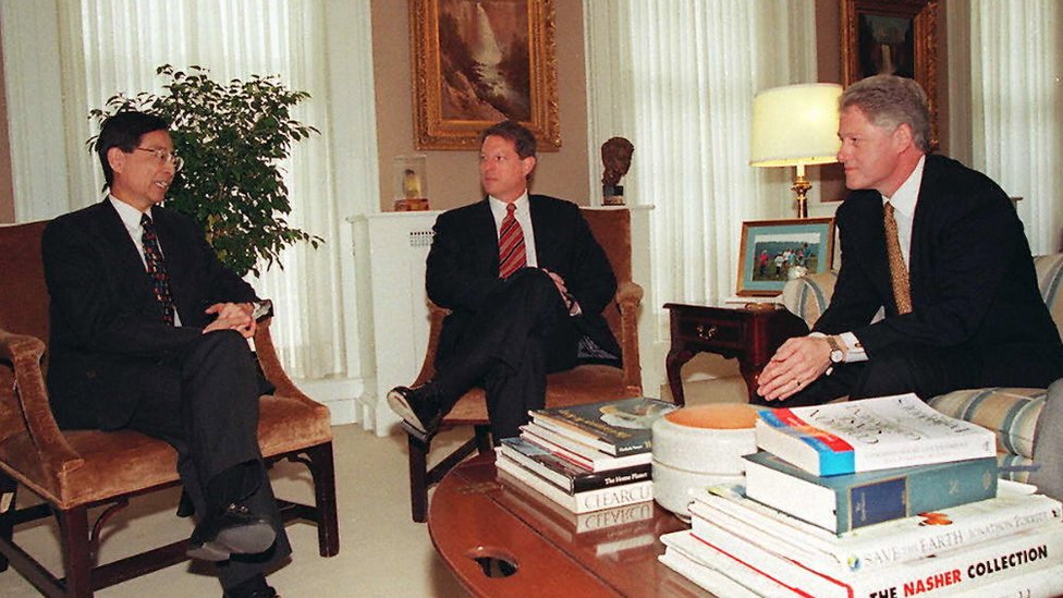 US President Bill Clinton (R) and Vice President Al Gore (C) listen to Martin Lee (L) leader of Hong Kong's Democratic Party during meetings in the Old Executive Office Building in Washington 18 April 1997. Lee is in Washington seeking US support on Hong Kong issues before it reverts to the control of the Peolple's Republic of China 01 July.