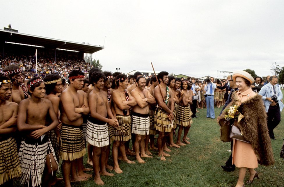 女王和愛丁堡公爵在皇家新西蘭波利尼西亞節