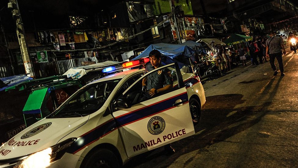Policía en Manila