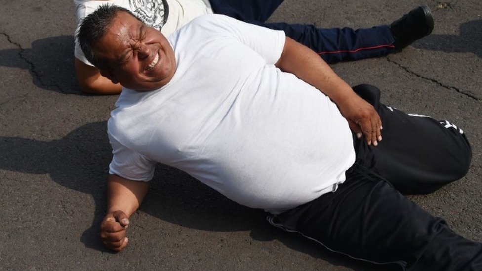 1000 полицейских Мехико присоединились к программе похудания, улучшения своего здоровья и повышения эффективности работы в стране, где 75% взрослых имеют избыточный вес или страдают ожирением.