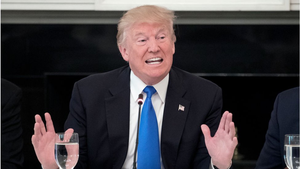 Donald Trump esperaba de Price que consiguiera en el Congreso los apoyos para tumbar la reforma sanitaria de Obama. Trump, en un almuerzo en la Casa Blanca.